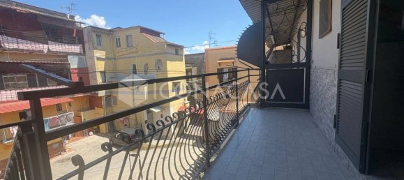 3 rooms Apartment in Arzano, Italy No. 315858 9