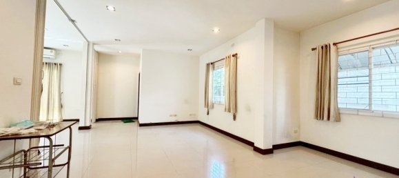 3 chambres Maison à Saraphi, Thailand No. 59322 3