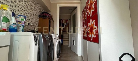 3 Schlafzimmer Haus in Colognola ai Colli, Italy, Nr. 322712 24