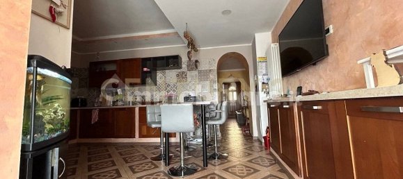 3 Schlafzimmer Haus in Colognola ai Colli, Italy, Nr. 322712 10