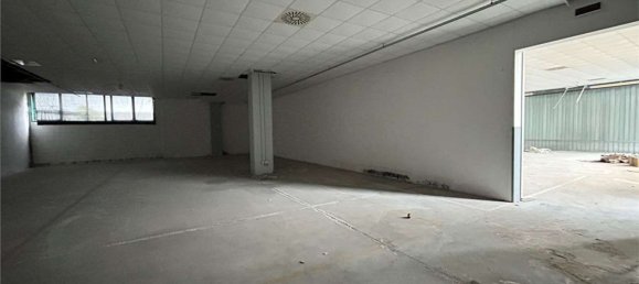 مستودع في Verona, Italy 5815متر مربع رقم 174800 14