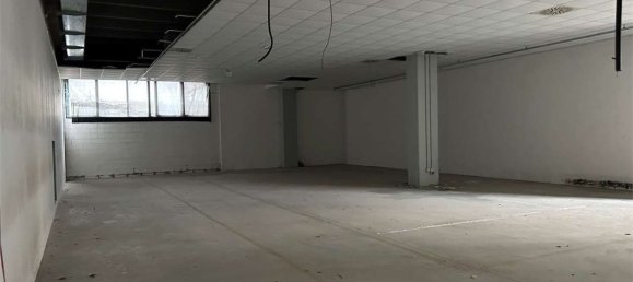 مستودع في Verona, Italy 5815متر مربع رقم 174800 12