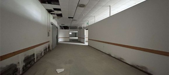 مستودع في Verona, Italy 5815متر مربع رقم 174800 7