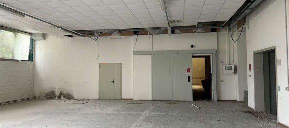 مستودع في Verona, Italy 5815متر مربع رقم 174800 8