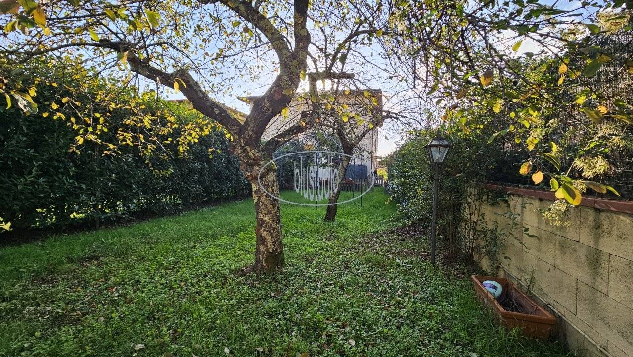 Квартира с 3 спальнями в Кастельфранко Пьяндиско, Италия № 151917