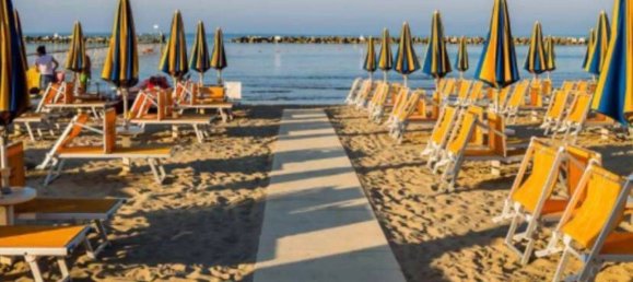 4 rooms Commercial property in Bellaria Igea Marina, Italy No. 226936 10
