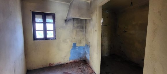 2 bedrooms House in Pinheiro de Azere, Portugal No. 178613 4