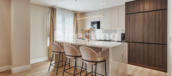 3 bedrooms Apartment in Madrid, Spain No. 98326 16