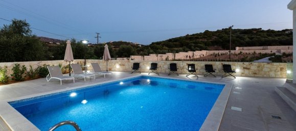 5 Schlafzimmer Villa in Crete, Greece, Nr. 1627 2