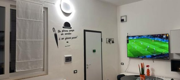 Estudio en Rome, Italy No. 253807 3