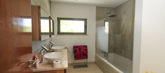 5 Schlafzimmer Villa in Alvor, Portugal, Nr. 240558 22