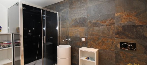 5 Schlafzimmer Villa in Alvor, Portugal, Nr. 240558 23