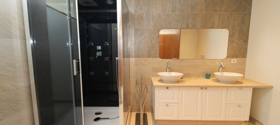 5 Schlafzimmer Villa in Alvor, Portugal, Nr. 240558 21