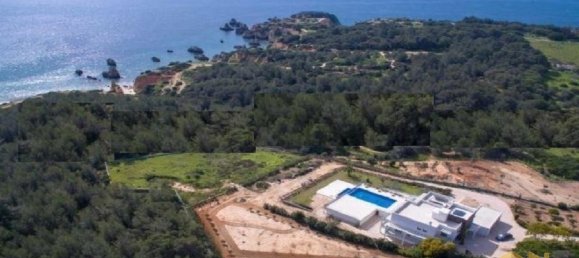 5 Schlafzimmer Villa in Alvor, Portugal, Nr. 240558 2