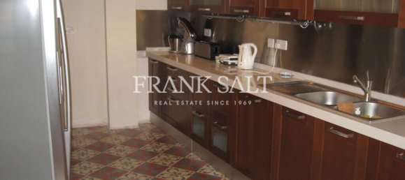 Квартира с 3 спальнями в Сент-Джулианс, Мальта № 3303 5