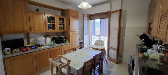 3 rooms Apartment in Prato, Italy No. 283024 11