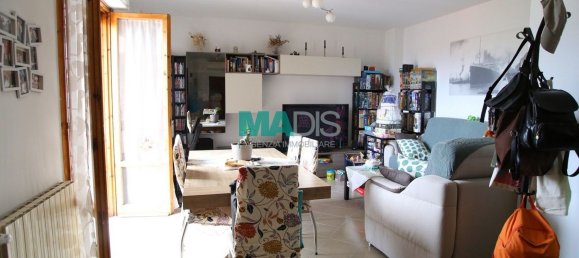 3 rooms Apartment in Prato, Italy No. 283024 20