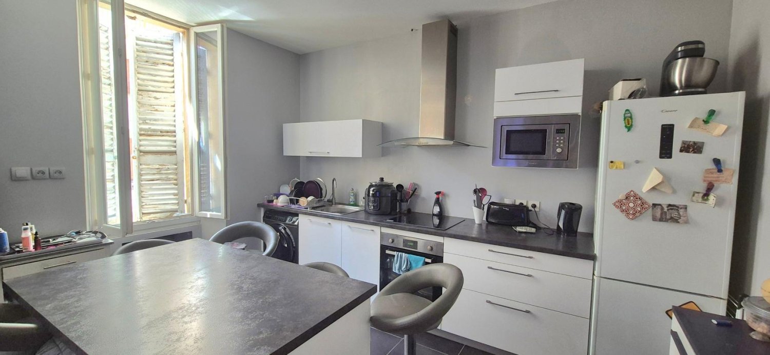 Квартира с 1 спальней в Тулон, Франция № 294239