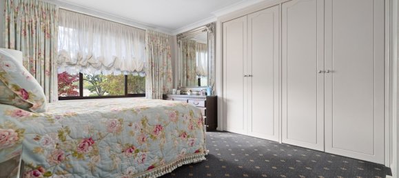 4 bedrooms House in West Bathurst, Australia No. 616 13