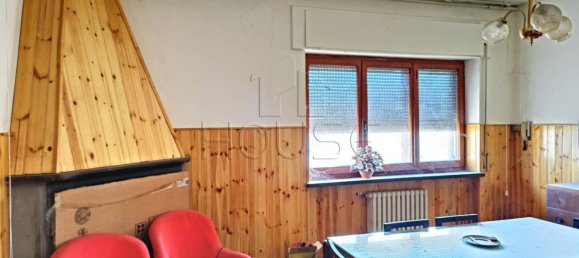 Casa de 4 dormitorios en Città di Castello, Italy No. 153246 21