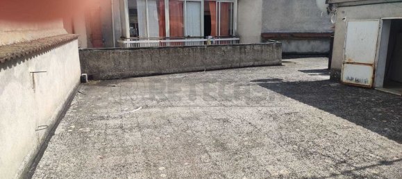 5-salle Appartement à Cervaro, Italy No. 280470 7