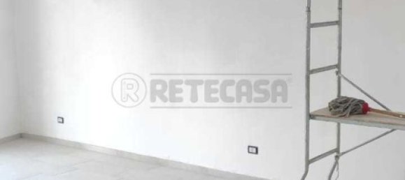 5-salle Appartement à Cervaro, Italy No. 280470 14