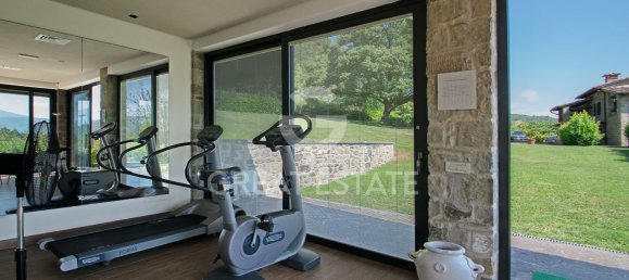 17 rooms House in Castel Focognano, Italy No. 258294 37