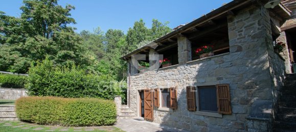 17 rooms House in Castel Focognano, Italy No. 258294 7