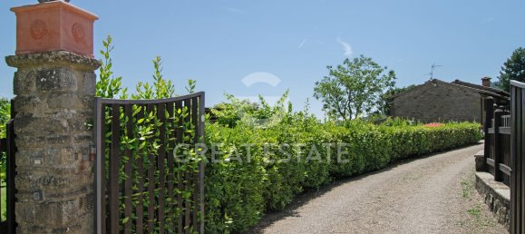 17 rooms House in Castel Focognano, Italy No. 258294 33