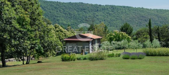 17 rooms House in Castel Focognano, Italy No. 258294 16