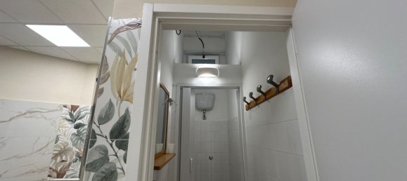 67m² Commercial property in Rome, Italy No. 327634 10