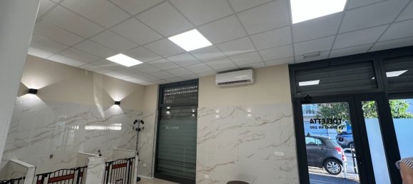 67m² Commercial property in Rome, Italy No. 327634 13