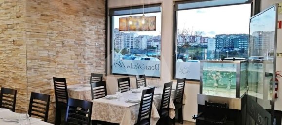 215m² Commercial property in Almada, Portugal No. 63395 6