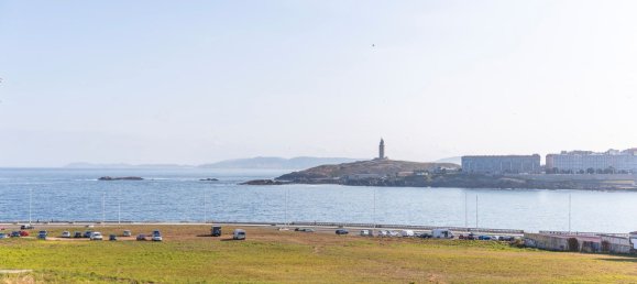 2 Schlafzimmer Wohnung in A Coruna, Spain, Nr. 243732 3