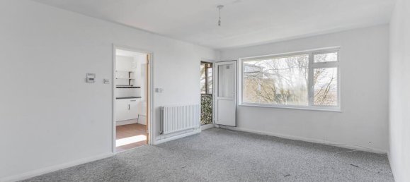 3 bedrooms Apartment in Beckenham, United Kingdom No. 971 14