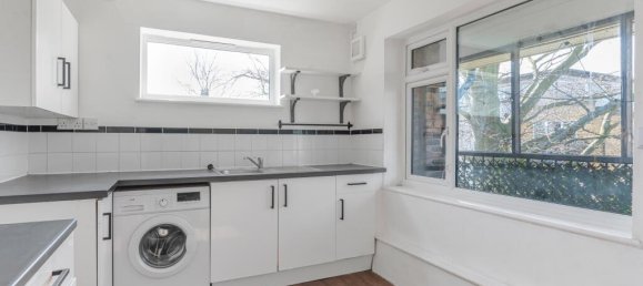 3 bedrooms Apartment in Beckenham, United Kingdom No. 971 10