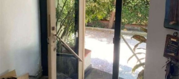 6-salle Appartement à Ottaviano, Italy No. 10284 11