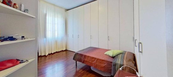 7 bedrooms Villa in Pisa, Italy No. 152305 13