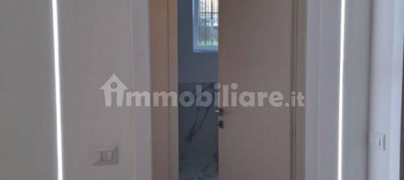 2 Schlafzimmer Wohnung in Milan, Italy, Nr. 379323 7