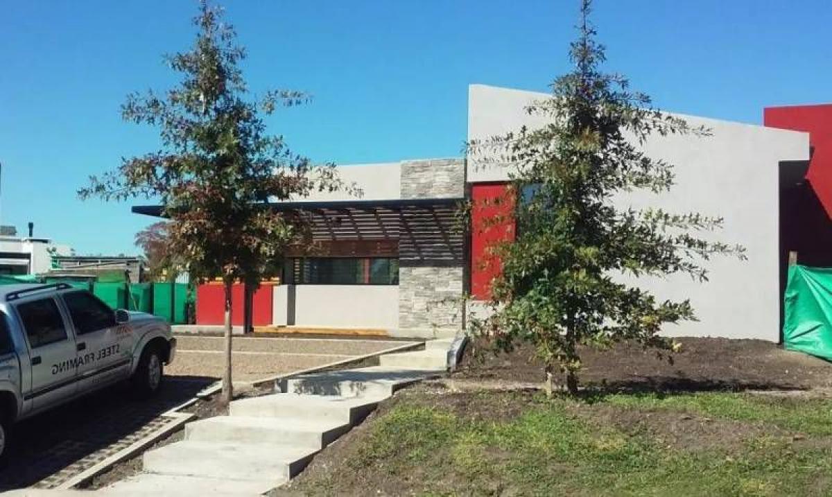 3 Schlafzimmer Haus in Pilar, Argentina, Nr. 92082