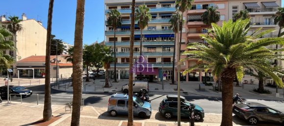 1 bedroom Apartment in Hyeres, France No. 349883 11
