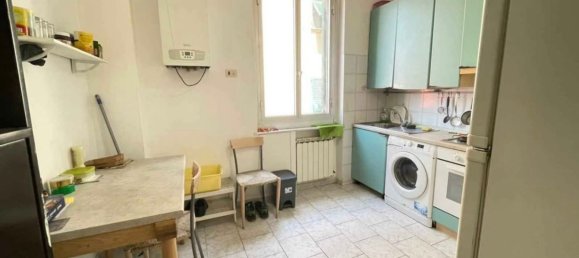 5-salle Appartement à Genoa, Italy No. 299787 3