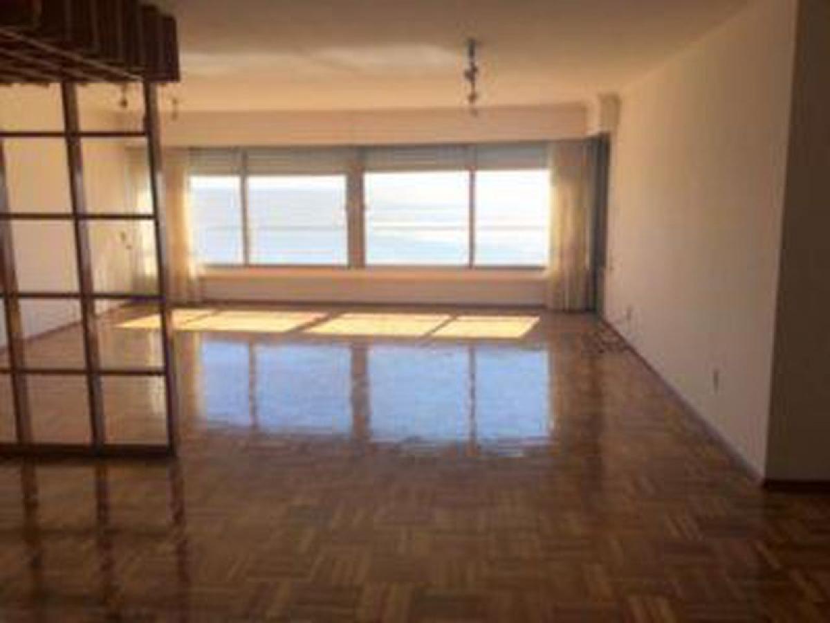 3 chambres Appartement à Montevideo, Uruguay No. 12646