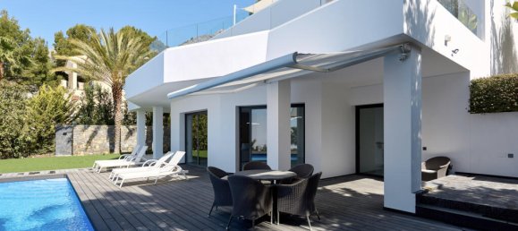 5 bedrooms Villa in Altea, Spain No. 171493 4