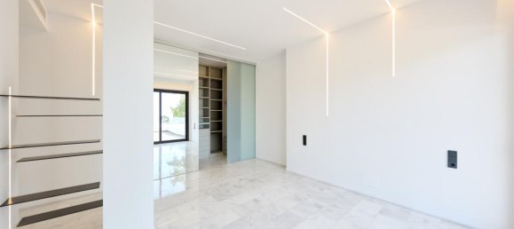 5 bedrooms Villa in Altea, Spain No. 171493 45