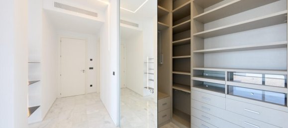 5 bedrooms Villa in Altea, Spain No. 171493 16