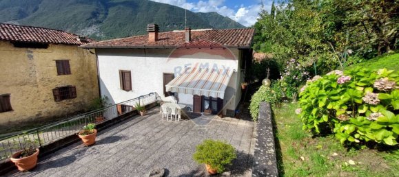 3 bedrooms House in Endine Gaiano, Italy No. 323025 23