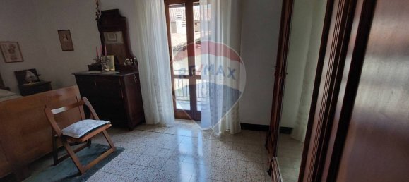 3 bedrooms House in Endine Gaiano, Italy No. 323025 32