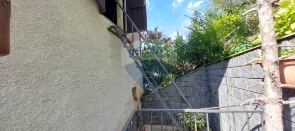 3 bedrooms House in Endine Gaiano, Italy No. 323025 45