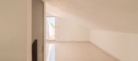 2 Schlafzimmer Wohnung in Ceriale, Italy, Nr. 376002 36